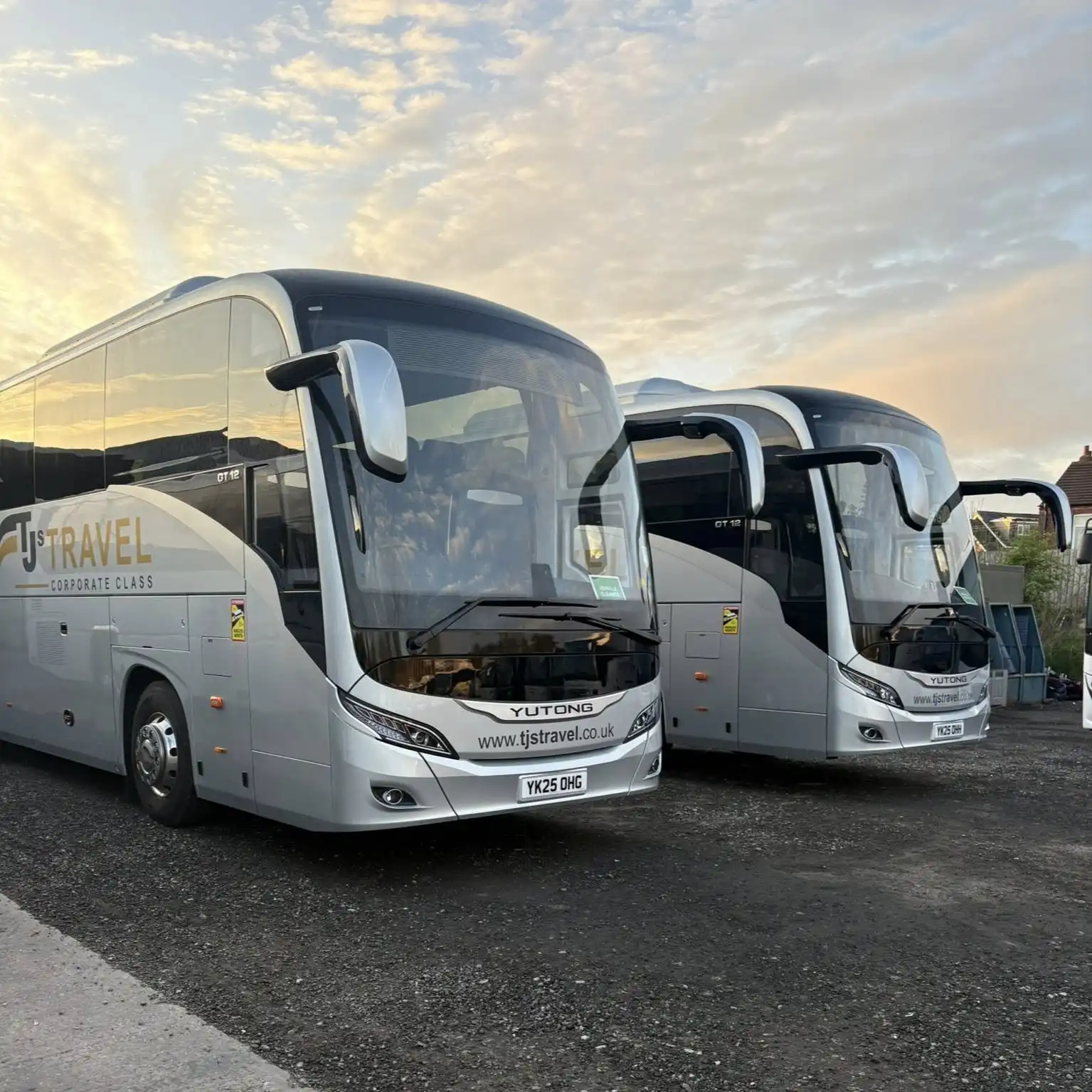 YK25 oHH & YK25 0HG 53 str LUXURY PSVAR in Silver